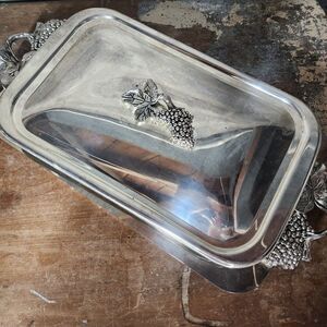 Godinger Grape Vine Handled Silver-plated Rectangle Casserole w/Tray & Cover